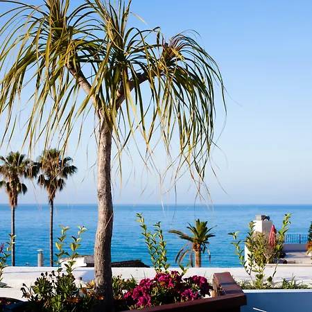 Hotel Plaza Cavana 3*
